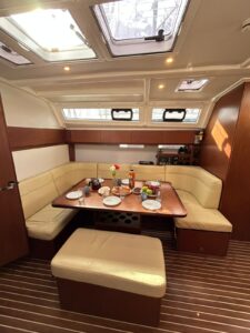 Bavaria Cruiser 46 Style