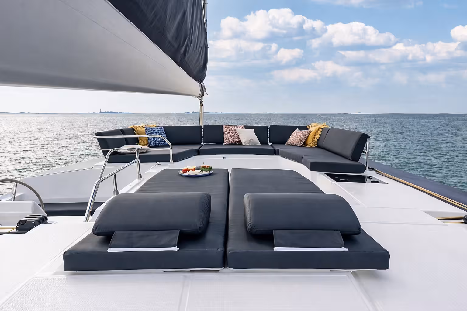 Fountaine Pajot Aura 51